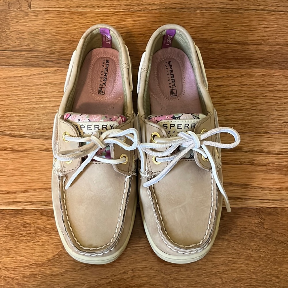 Sperry Boat Shoes, Floral, Size 5
